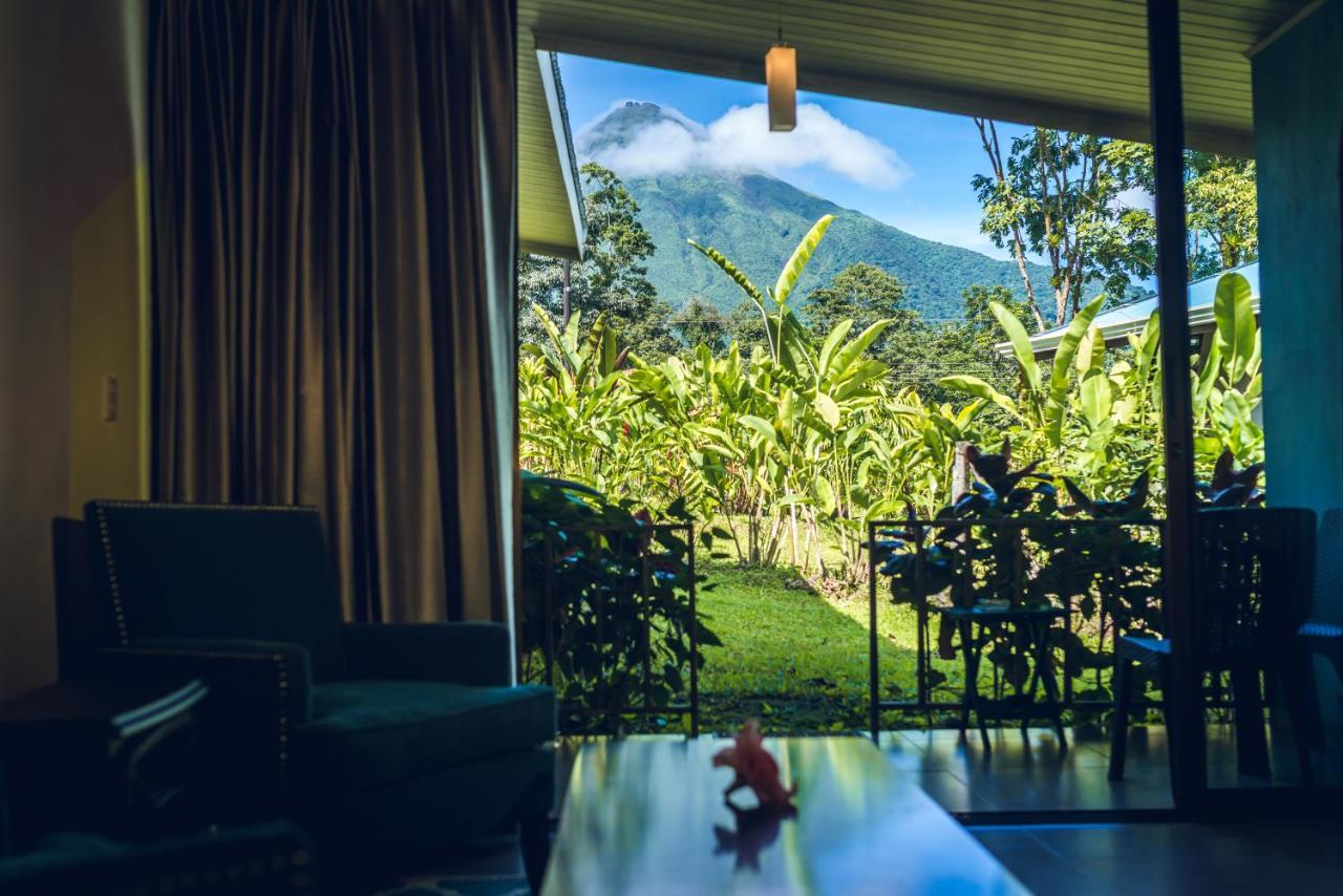 Yellow Tree Suites La Fortuna Exterior photo